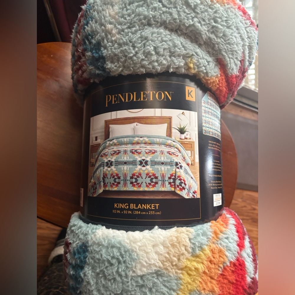 Pendleton King size Legend Lake Aqua soft blanket New